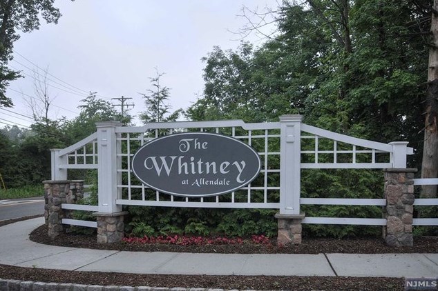 1903 Whitney Ln, Allendale, NJ 07401