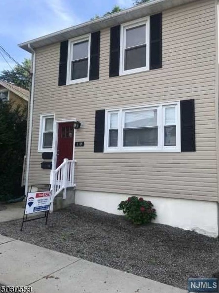 110 Elm St, Town Center, NJ 07052