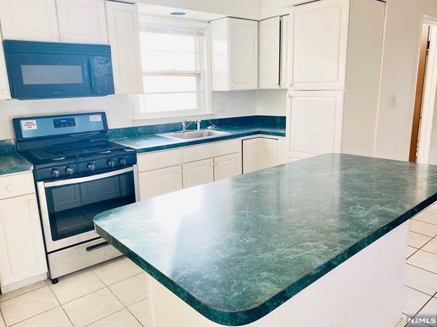 6305 Columbia Ave, North Bergen, NJ 07047