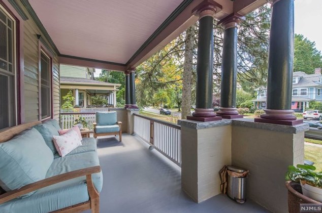 61 Montclair Ave, Montclair, NJ 07042