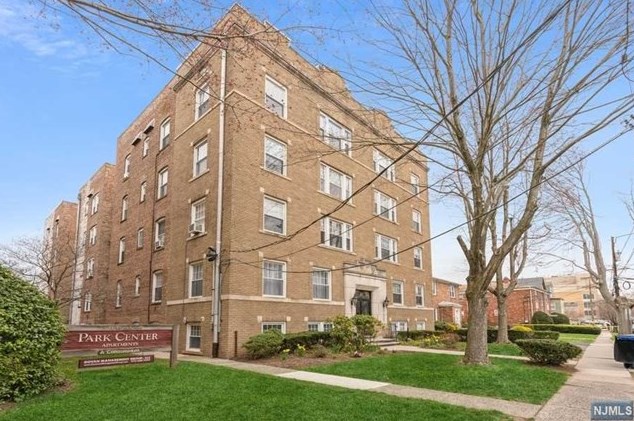 45 Park Ave #44, Bloomfield, NJ 07003