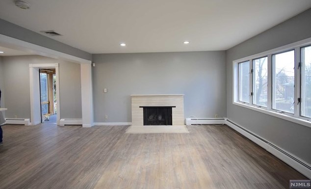 23 Plateau Ave, West Fort Lee, NJ 07024