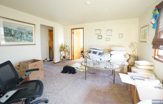 413 Forest Ave #2, Lyndhurst, NJ 07071