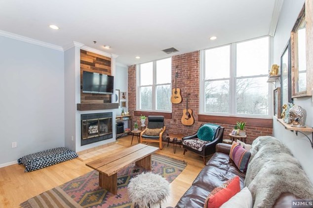 240 Main St #304, Little Falls, NJ 07424