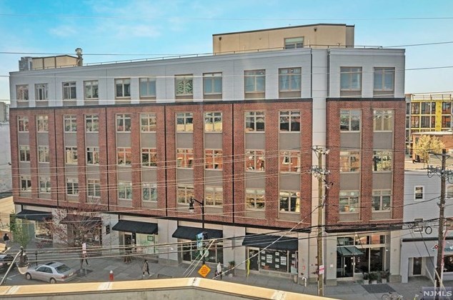 217 Newark Ave #212, Jersey City, NJ 07302