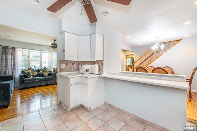 16 Morse Ave, Rutherford NJ  07070-1229 exterior