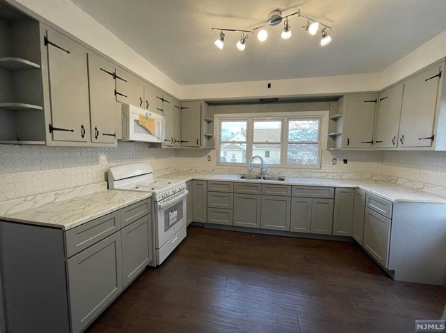400 Williams Ave #2, Hackensack, NJ 07601