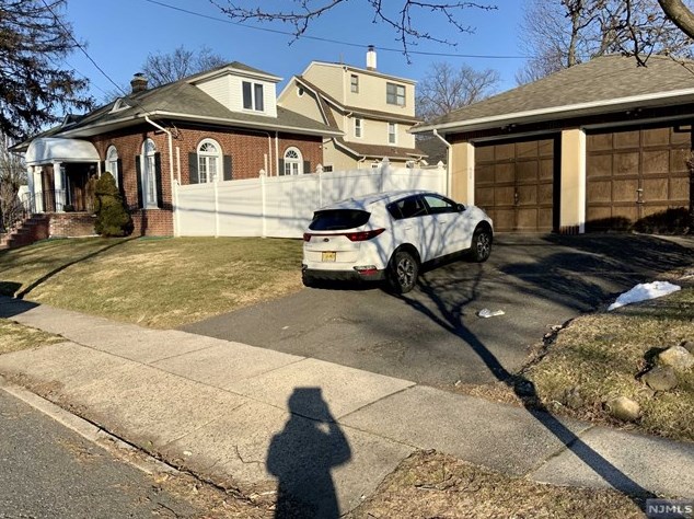 393 Beech St, Teaneck, NJ 07666