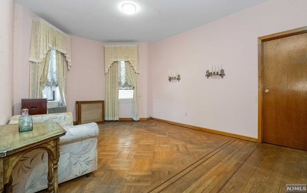 6114 Highland Pl #2c, West New York, NJ 07093