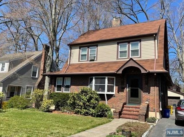 507 Sagamore Ave, Teaneck, NJ 07666