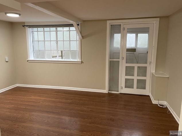 63 Old Stone Church Rd, Upper Saddle River, NJ 07458