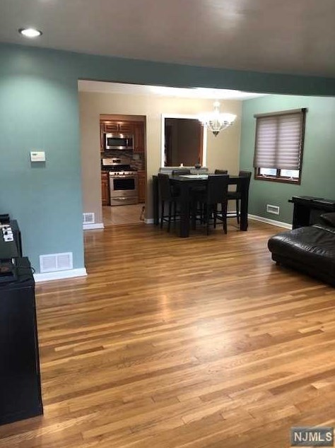 145 W Oldis St, Rochelle Park, NJ 07662