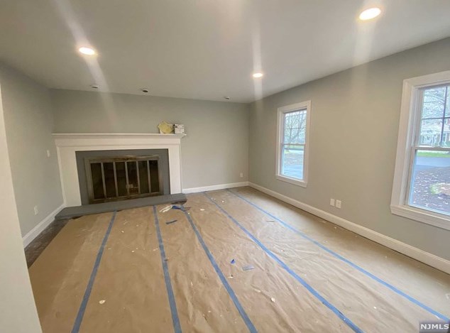 614 Charles Ct, Westwood NJ  07675-6311 exterior