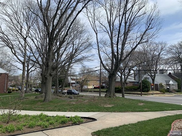 1241 Anderson Ave, West Fort Lee NJ  07024-1777 exterior