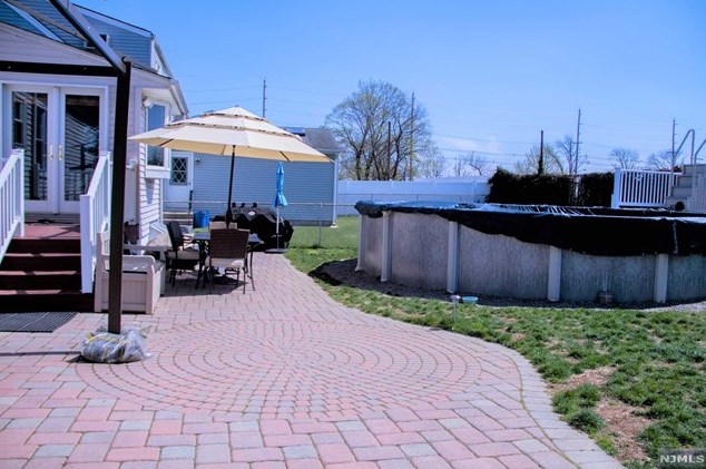 87 Noel Dr, North Arlington, NJ 07031-5321