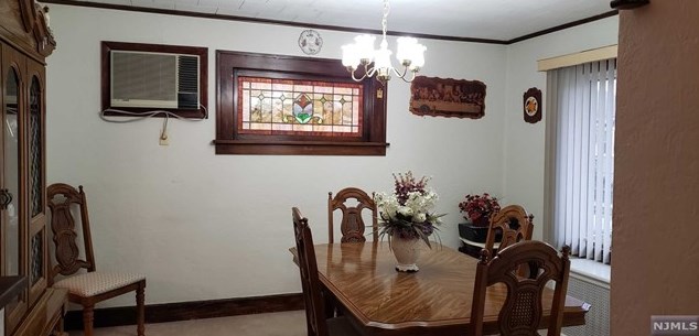 33 Minerva Ave, Paterson, NJ 07506-1235