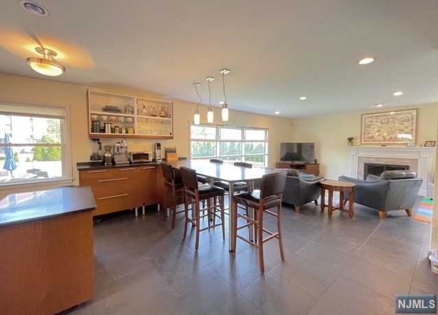 180 Passaic Ave, Rutherford NJ  07070-1937 exterior