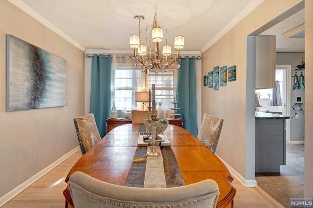 43 Spruce Ave, Emerson NJ  07630-1540 exterior