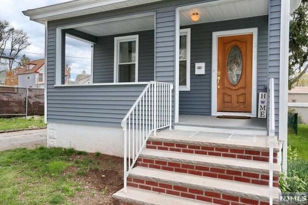 243 Park Ave, Teaneck, NJ 07666