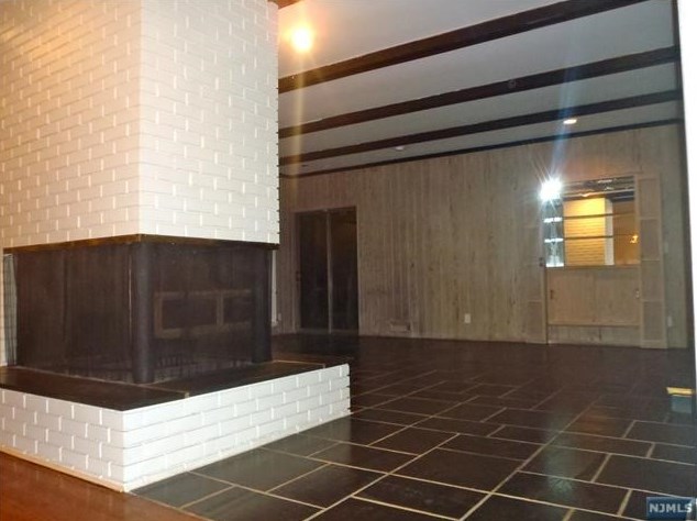 85 Kent Rd, Tenafly NJ  07670-2305 exterior