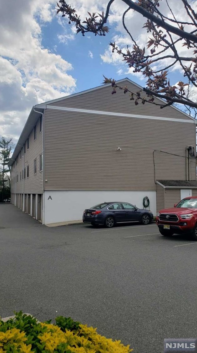 735 Riverside Ave #a7, Lyndhurst, NJ 07071