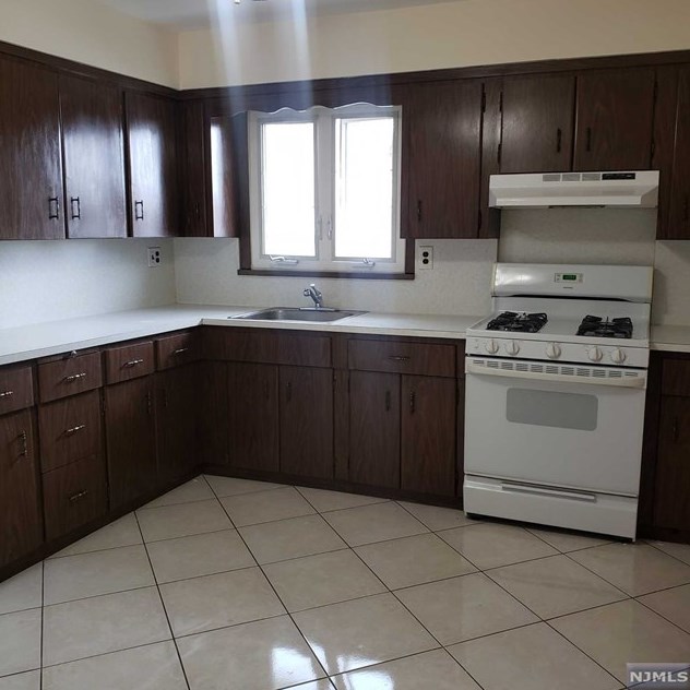 514 Palisade Ave #2, Outwater, NJ 07026