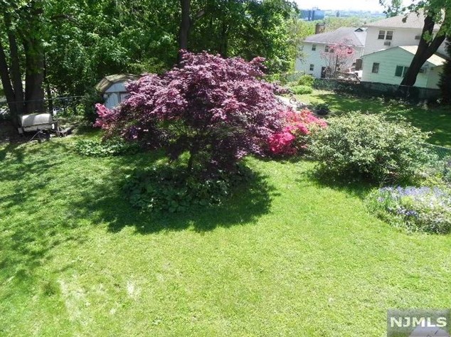 107 Overpeck Ave, Ridgefield Park, NJ 07660