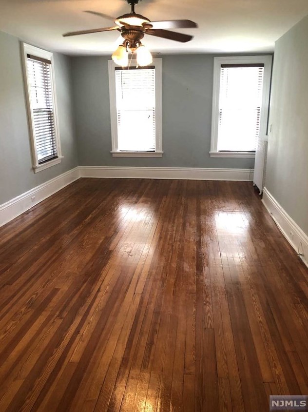 20 Stonefield Rd #2nd Fl, Ridgewood, NJ 07452
