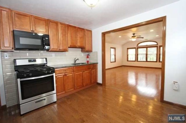 43 Martha Ave #2, Elmwood Park, NJ 07407