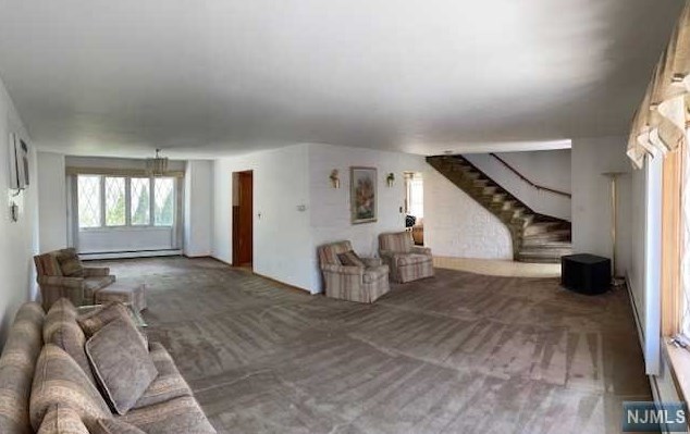 804 1st St, Secaucus, NJ 07094