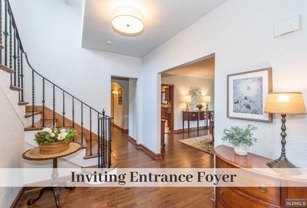 505 Knollwood Rd, Ridgewood, NJ 07450