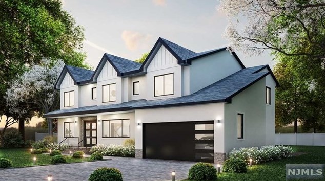 94 Oak St, Tenafly, NJ 07670-3014