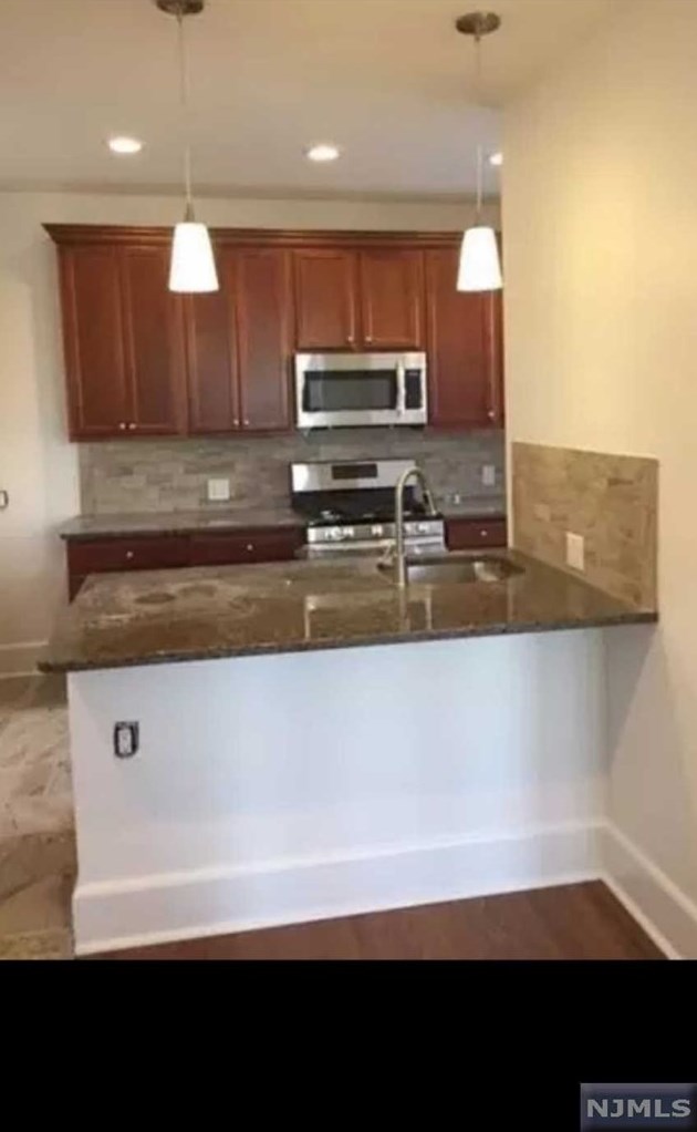6309 Boulevard E #15, West New York, NJ 07093