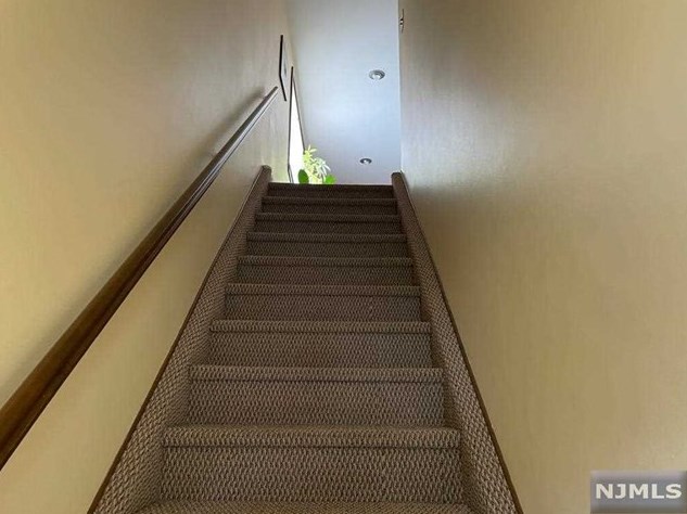 4 7th St, Ridgefield Park, NJ 07660