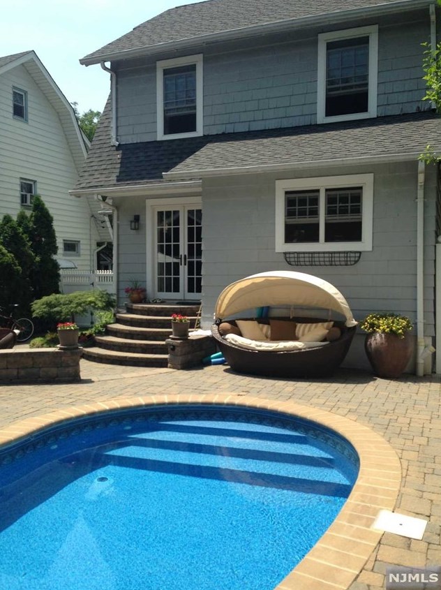 171 Wheaton Pl, Rutherford NJ  07070-2723 exterior