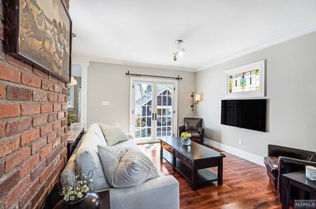 171 Wheaton Pl, Rutherford NJ  07070-2723 exterior