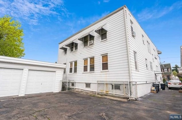 39-41 Devon St, North Arlington, NJ 07031
