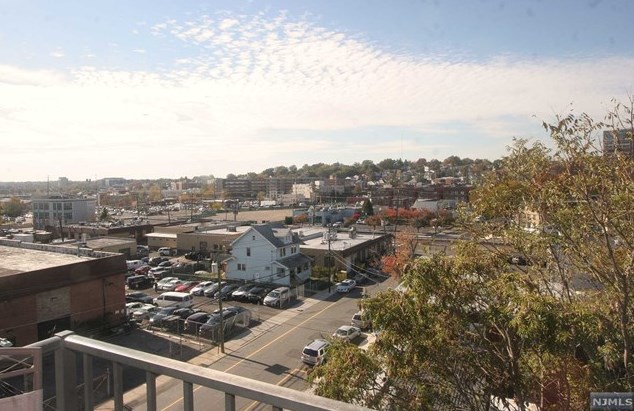 120 Sussex St, Hackensack NJ  07601-4154 exterior