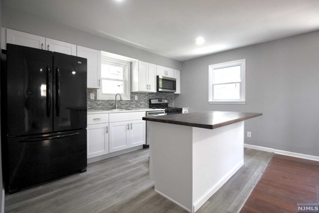 401 Farnham Ave #2, Lodi, NJ 07644