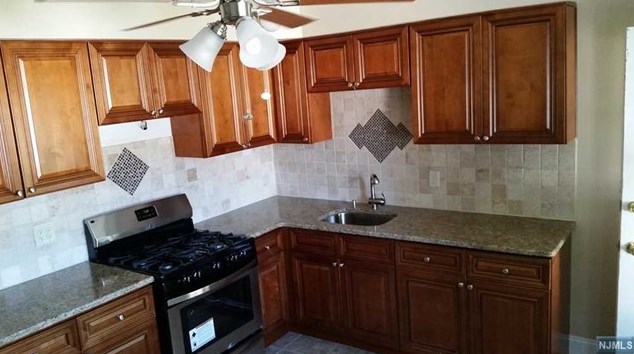 134 Locust Ave, Dumont, NJ 07628
