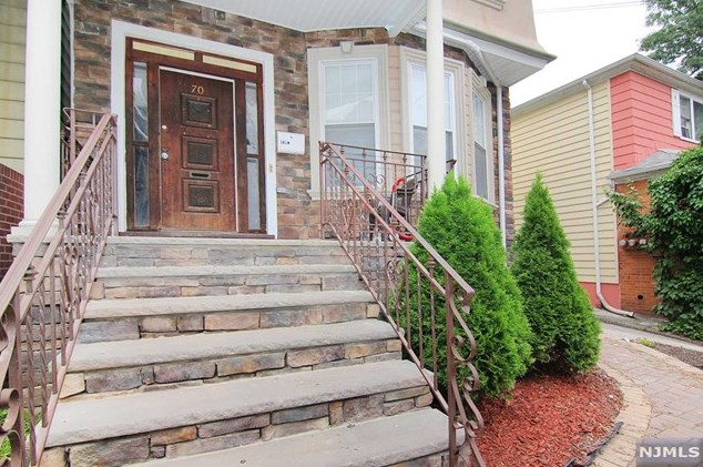 70 Fairview Ave #2, Jersey City, NJ 07304
