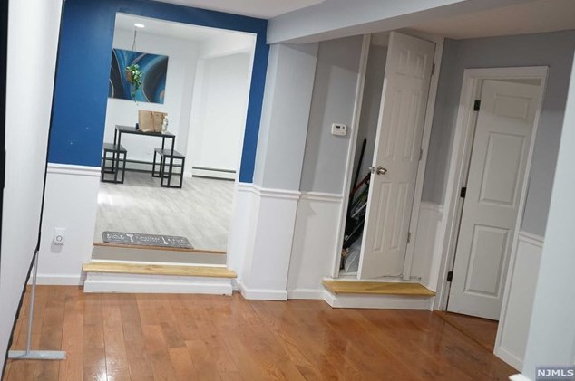 27 Valley St, Belleville, NJ 07109