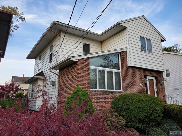 433 Columbia Blvd, Wood-Ridge, NJ 07075