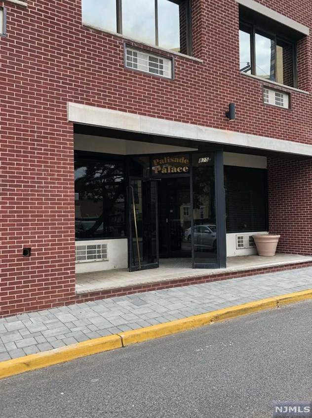 825 Palisade Ave #d1, West Fort Lee, NJ 07024