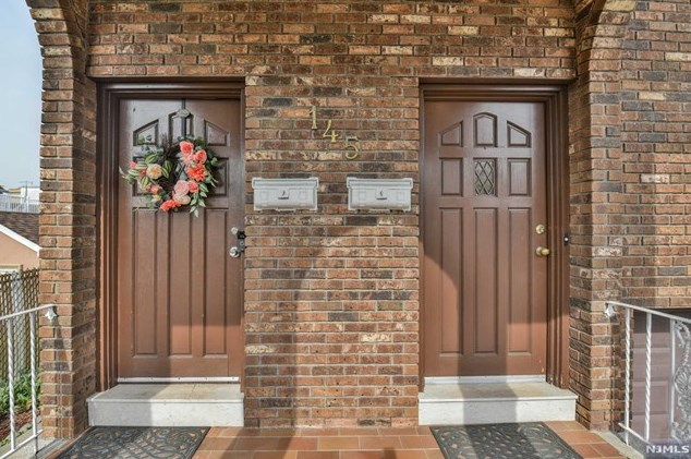 147 Sherman Pl, Outwater, NJ 07026
