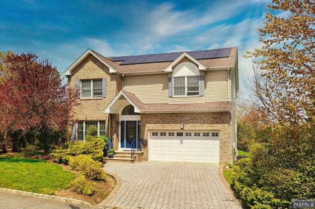 100 Eidner Way, Rockleigh, NJ 07647