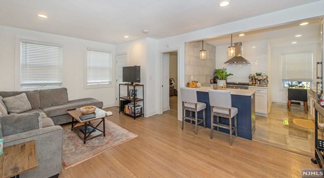 380 Claremont Ave #5, Montclair, NJ 07042