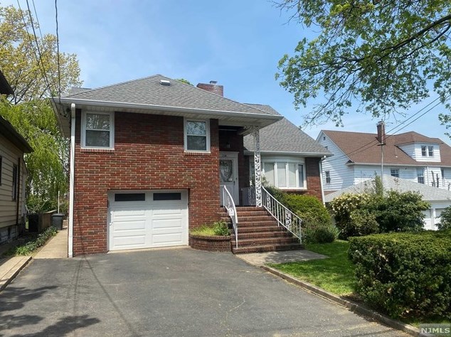 134 Bergen Ave #1, Clifton, NJ 07011