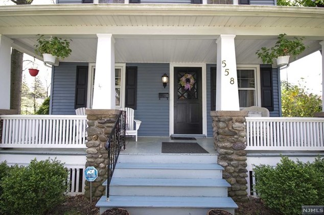 558 Knickerbocker Rd, Ridgewood, NJ 07450