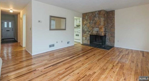 504 Piermont Ave, Westwood, NJ 07675